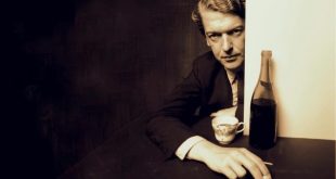 Retrato de Kingsley Amis